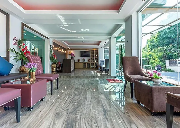 Pongsakorn Boutique Бангкок