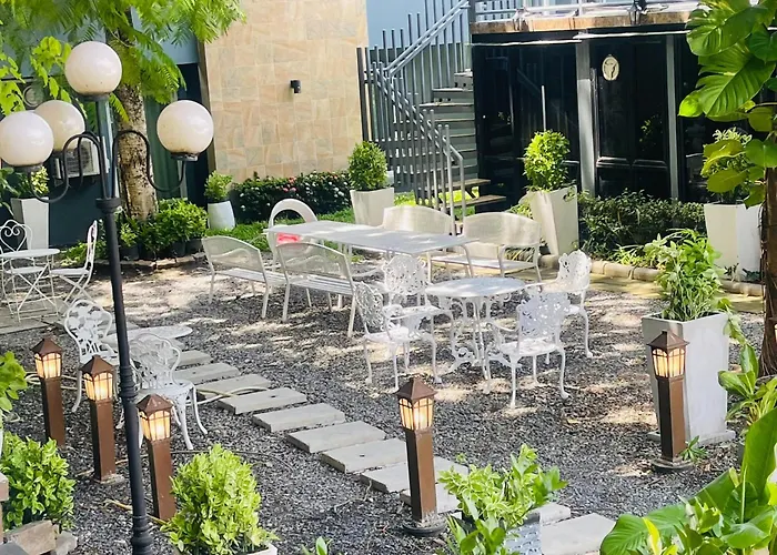 Pongsakorn Boutique 4*